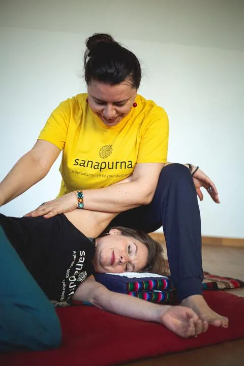 Thai yoga massage technique